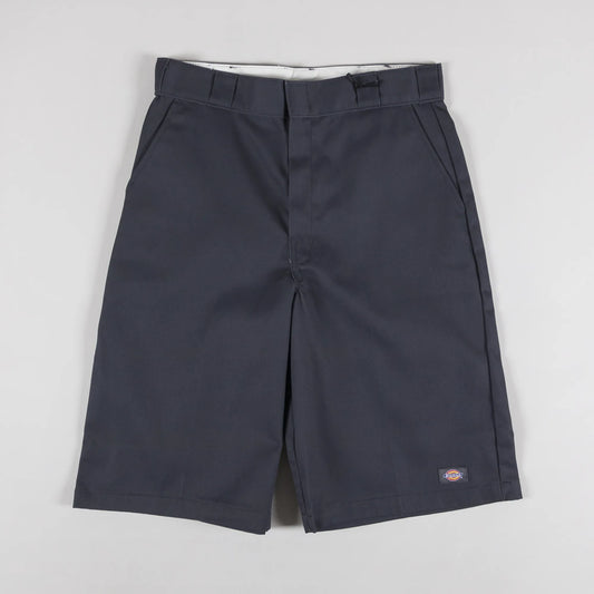 Dickies loose fit short pant 13’ (Charcoal Grey)