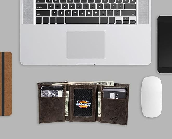 Dickies Wallet With Chain