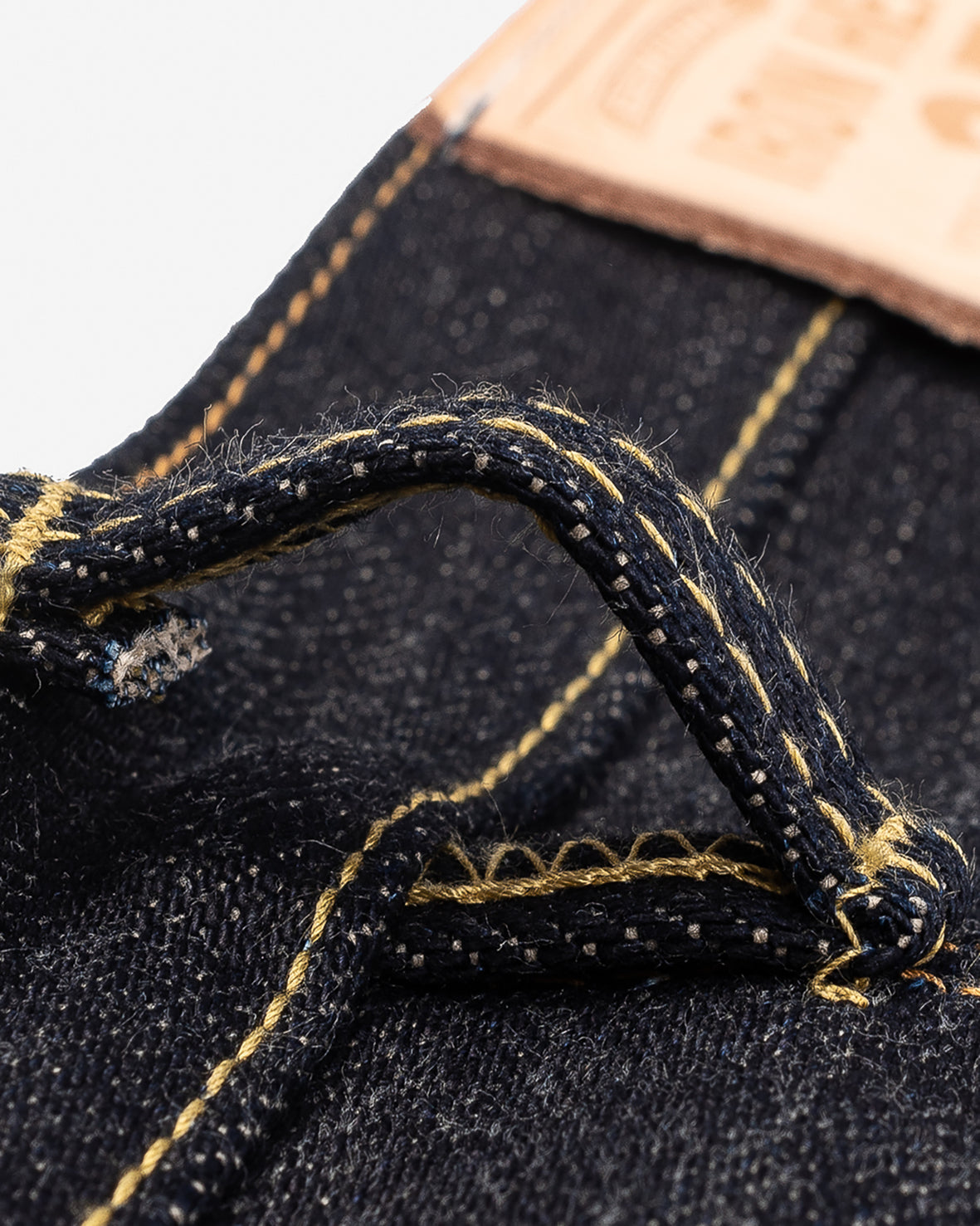 IRON HEART 634 - 250Z SELVEDGE DENIM
STRAIGHT CUT JEANS - INDIGO