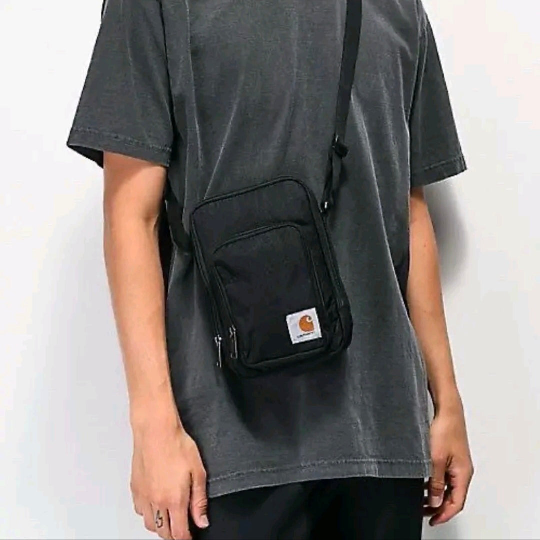 CARHARTT CROSSBODY ZIP BAG (BLACK)